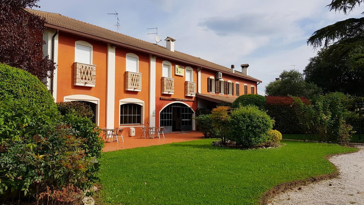 Bed and Breakfast Casa Del Sole Латизана Экстерьер фото